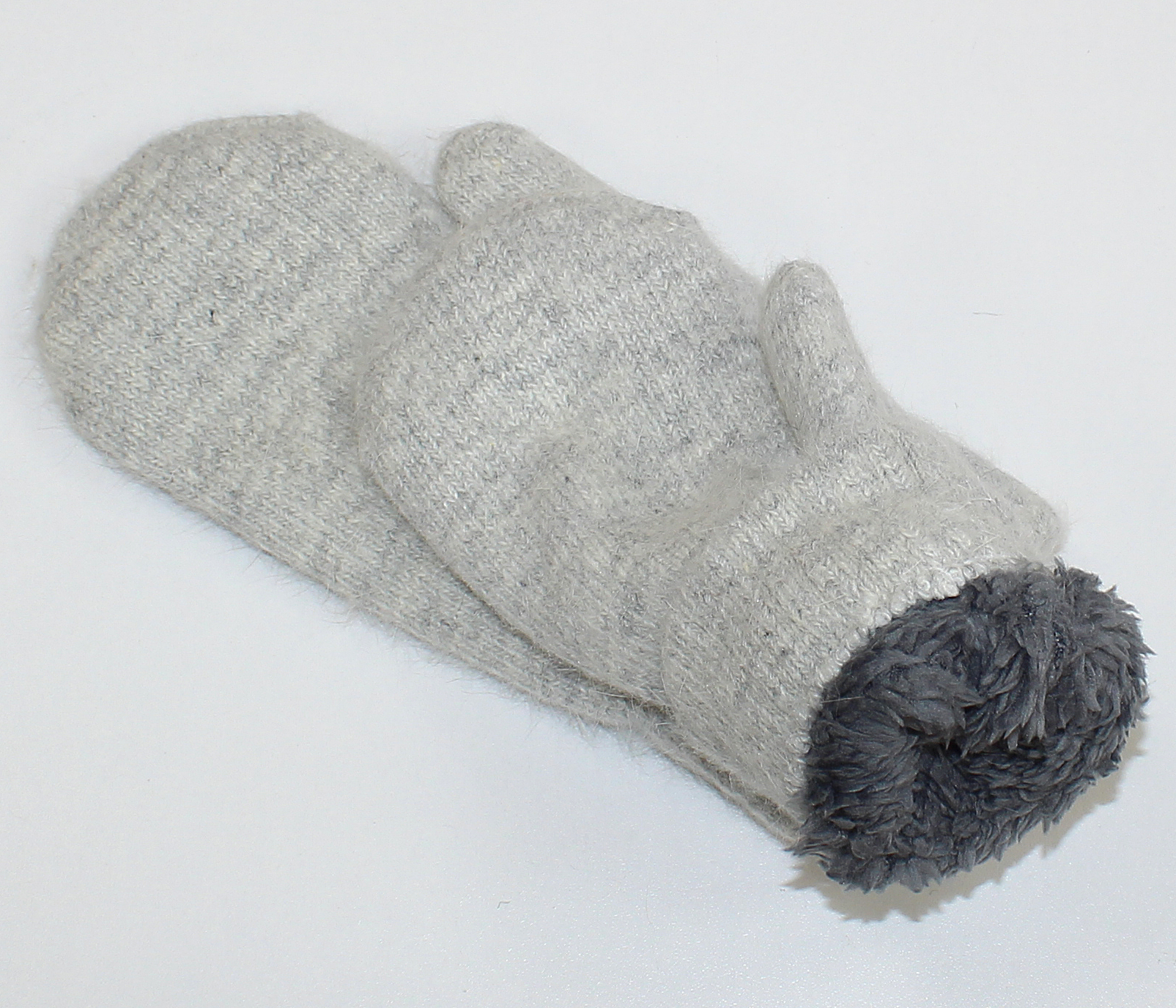 6332 Варежки женские